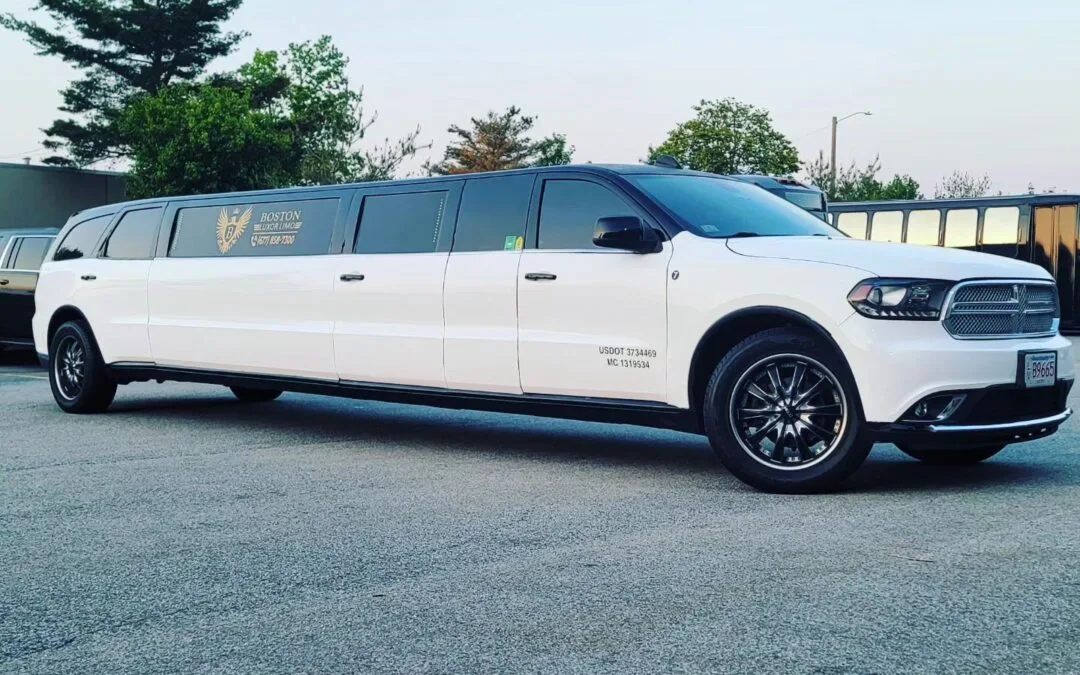 Turn Prom Night into a Party on Wheels: Rent a Limousine